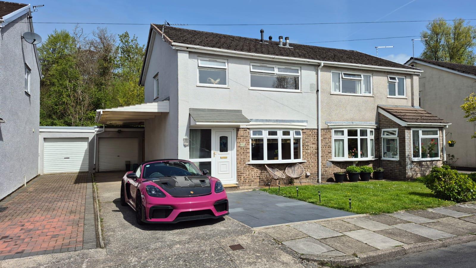 The Broad Shoard, Cowbridge